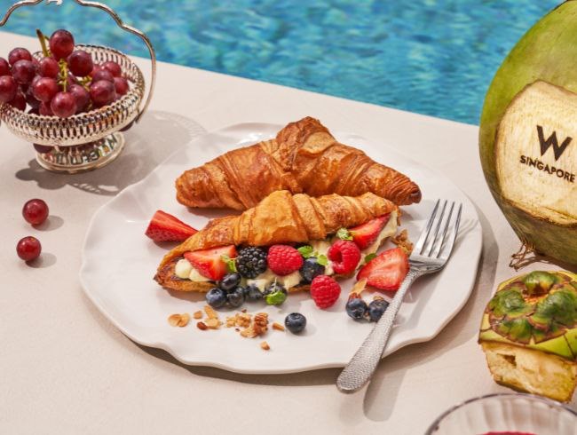 WAKE UP TO THE ULTIMATE BREAKFAST DELIGHT